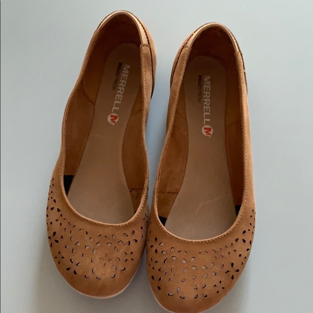 Merrell flats - Camel - size 7